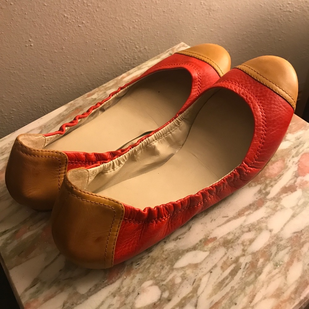 Coach flats size 8